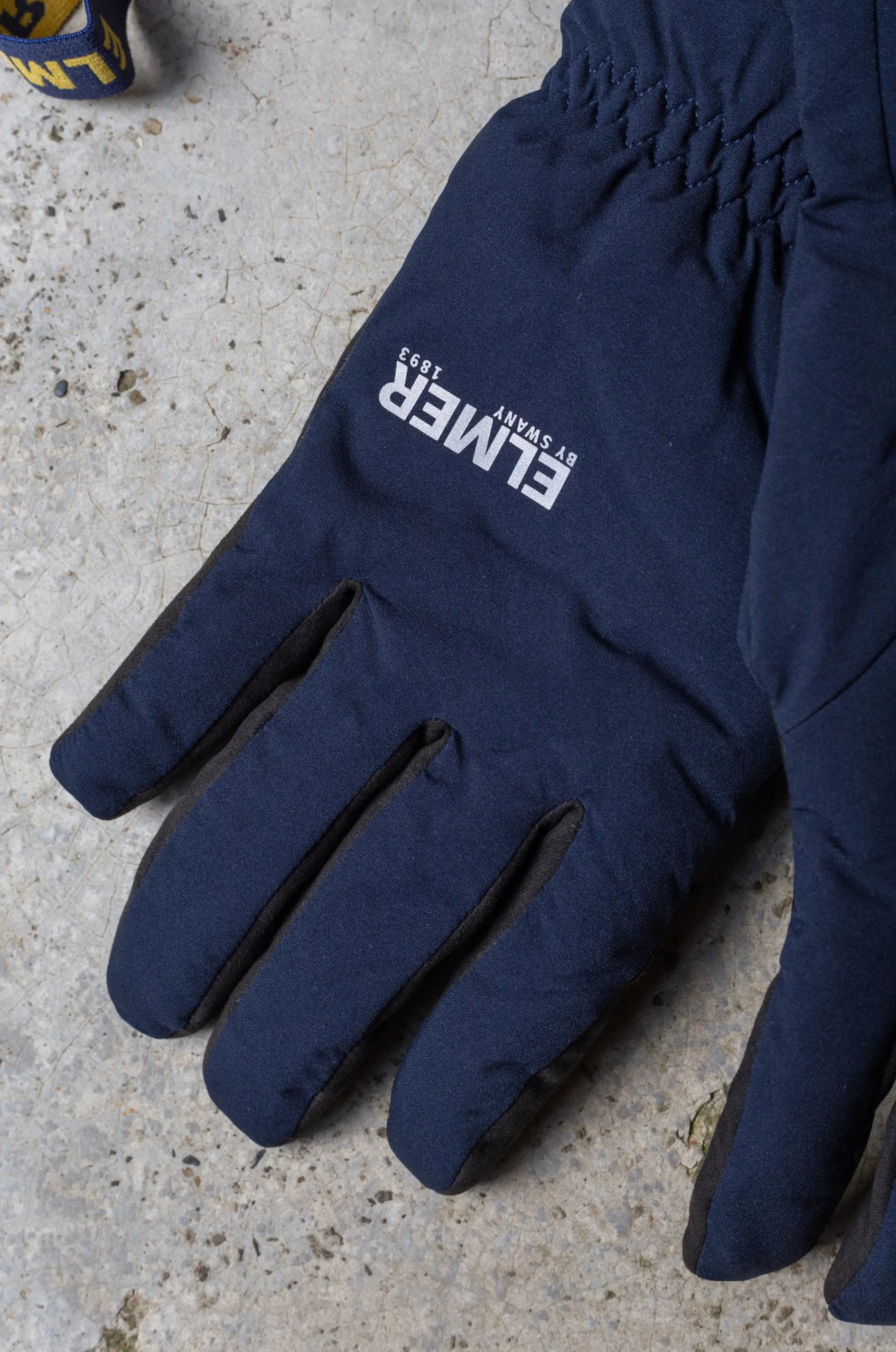 Elmer By Swany – Gloves EM602 Goretex Line – Navy 4 Elmer By Swany – Gloves EM602 Goretex Line – Navy – Image 2
