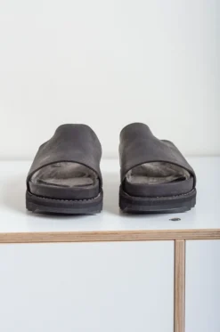 Guidi – BRK06W Calf Back Side Full Grain BLKT – Black -Salomon Boutique rdv guidi 21 scaled 1