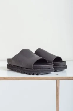 Guidi – BRK06W Calf Back Side Full Grain BLKT – Black