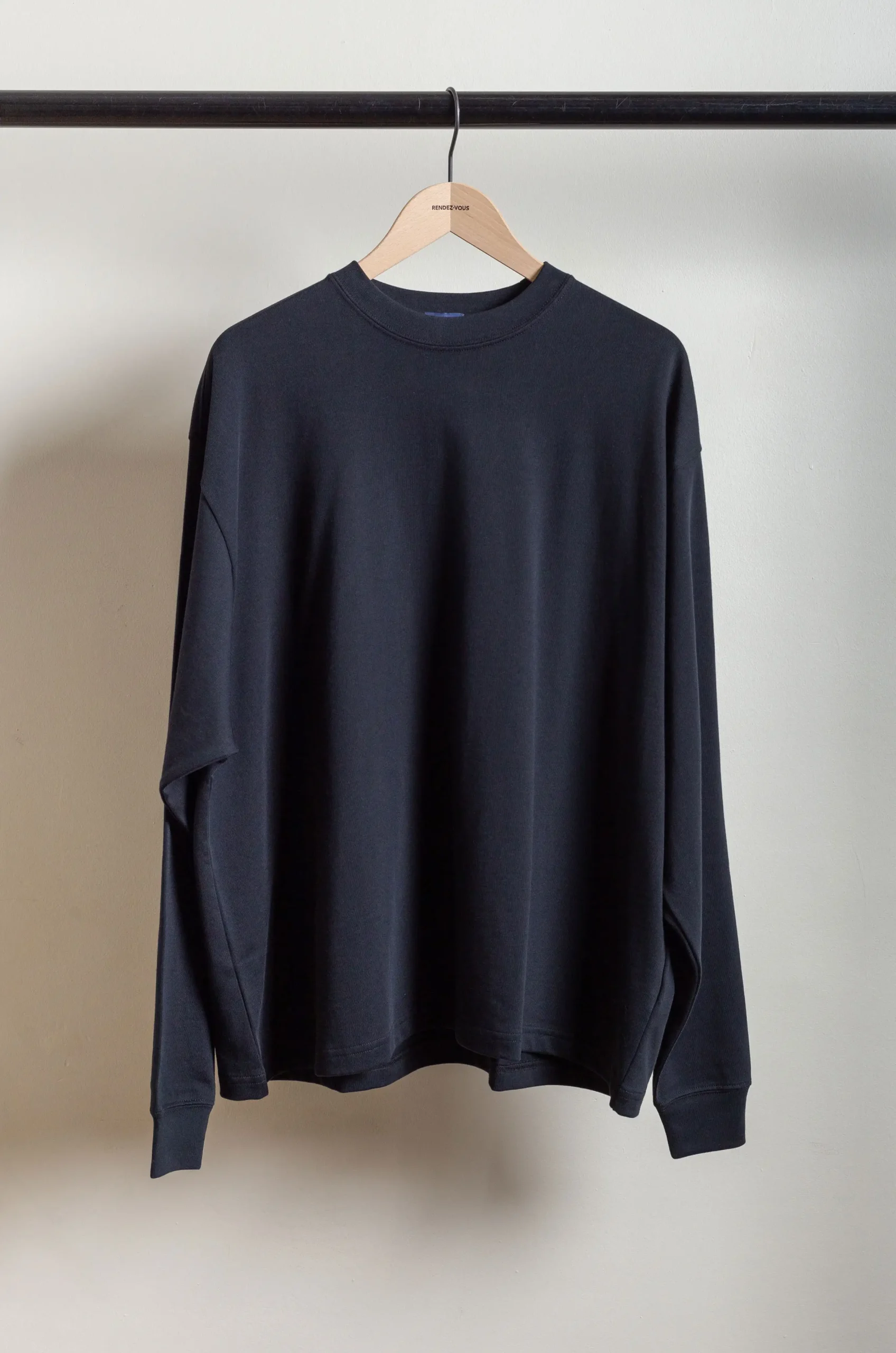 Handvaerk – Crewneck Tee L/S – Black 4 Handvaerk – Crewneck Tee L/S – Black – Image 2