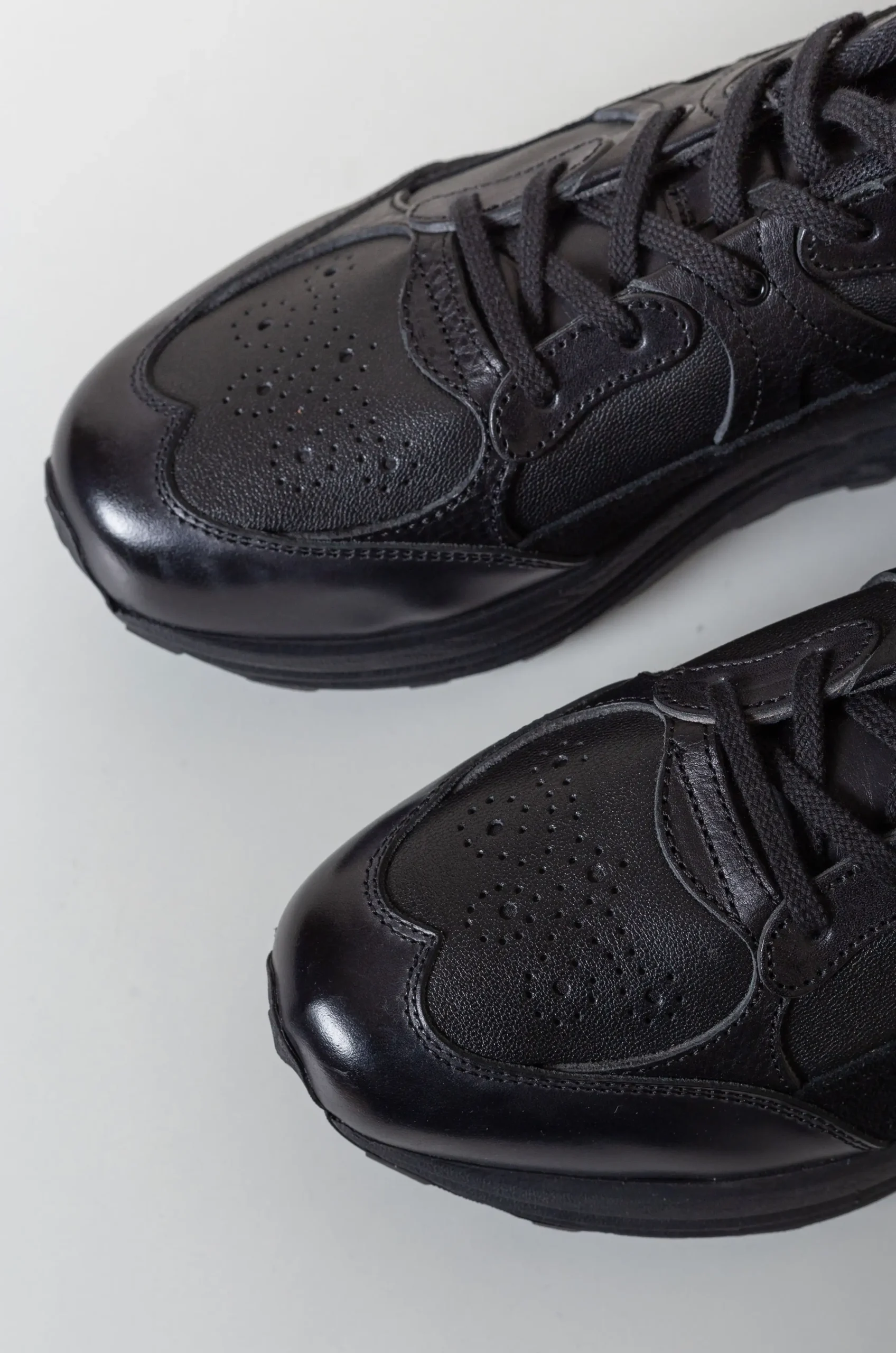 Hender Scheme – Shoes QN-S-POL – Black 4 Hender Scheme – Shoes QN-S-POL – Black – Image 2