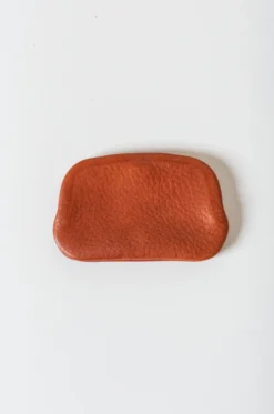 Hender Scheme – Purse IS-RC-SPS – Brown -Salomon Boutique rdv hender scheme 127 scaled 1