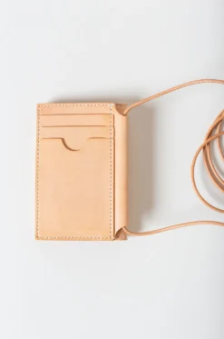 Hender Scheme – Purse RO-RC-HGP – Natural -Salomon Boutique rdv hender scheme 192 scaled 1