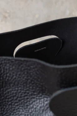 Hender Scheme – Bag MJ-RB-NEM – Black -Salomon Boutique rdv hender scheme 28 scaled 1