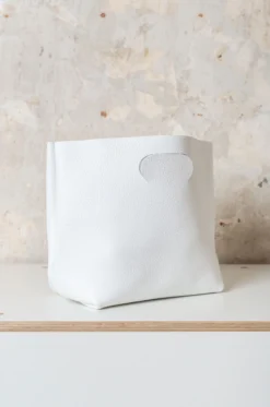 Hender Scheme – Bag MJ-RB-NEM – White -Salomon Boutique rdv hender scheme 32 scaled 1