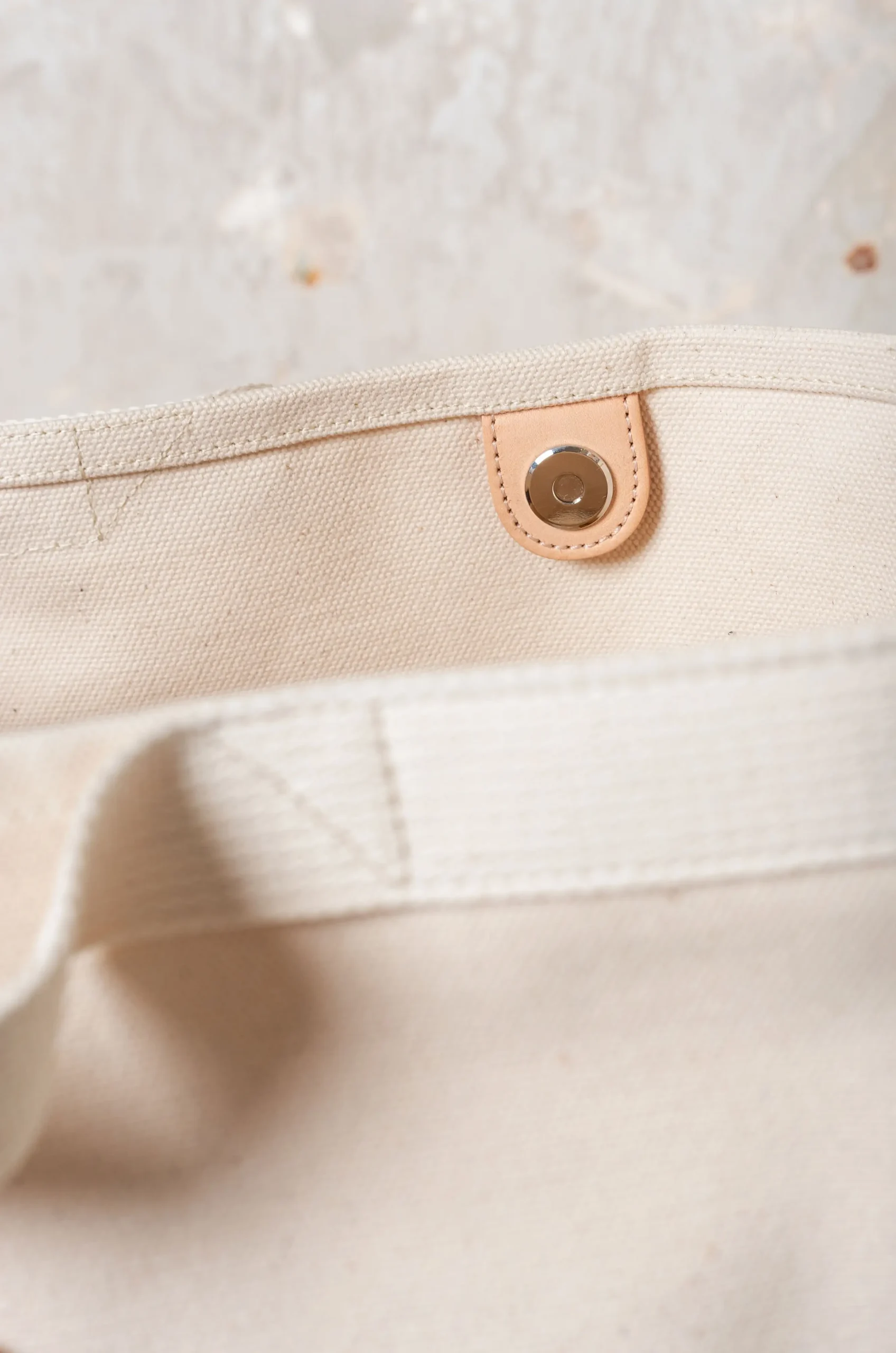 Hender Scheme – Shoulder Bag QN-RB-CSB – Camel 7 Hender Scheme – Shoulder Bag QN-RB-CSB – Camel – Image 5