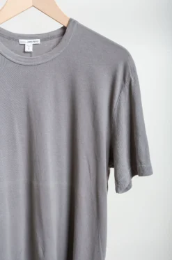 James Perse – T-S S/S Crew – Jungle -Salomon Boutique rdv jamesperse 07 scaled 1