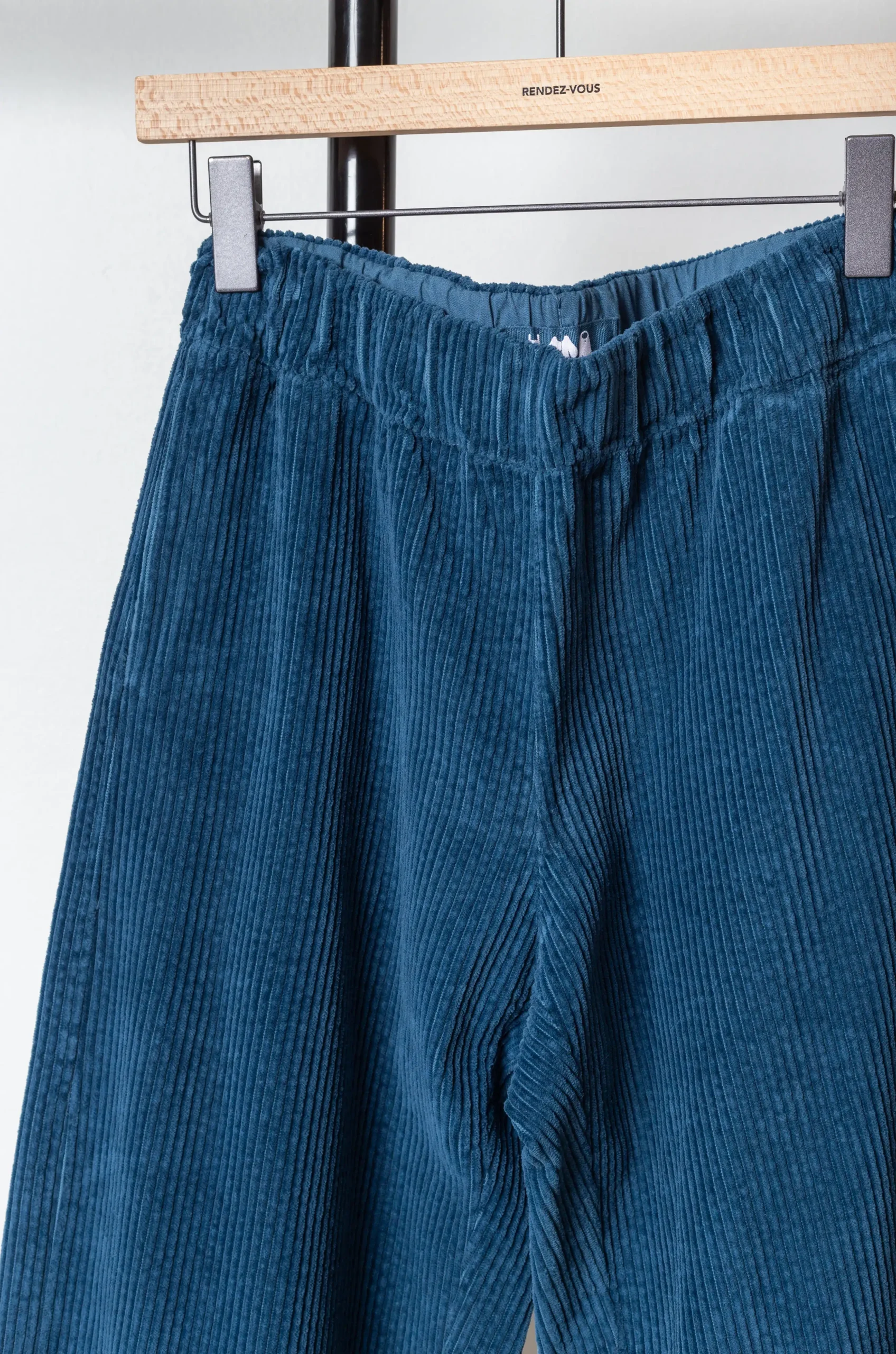 Labo.art – Panta Diana Velluto – Alaska 6 Labo.art – Panta Diana Velluto – Alaska – Image 4