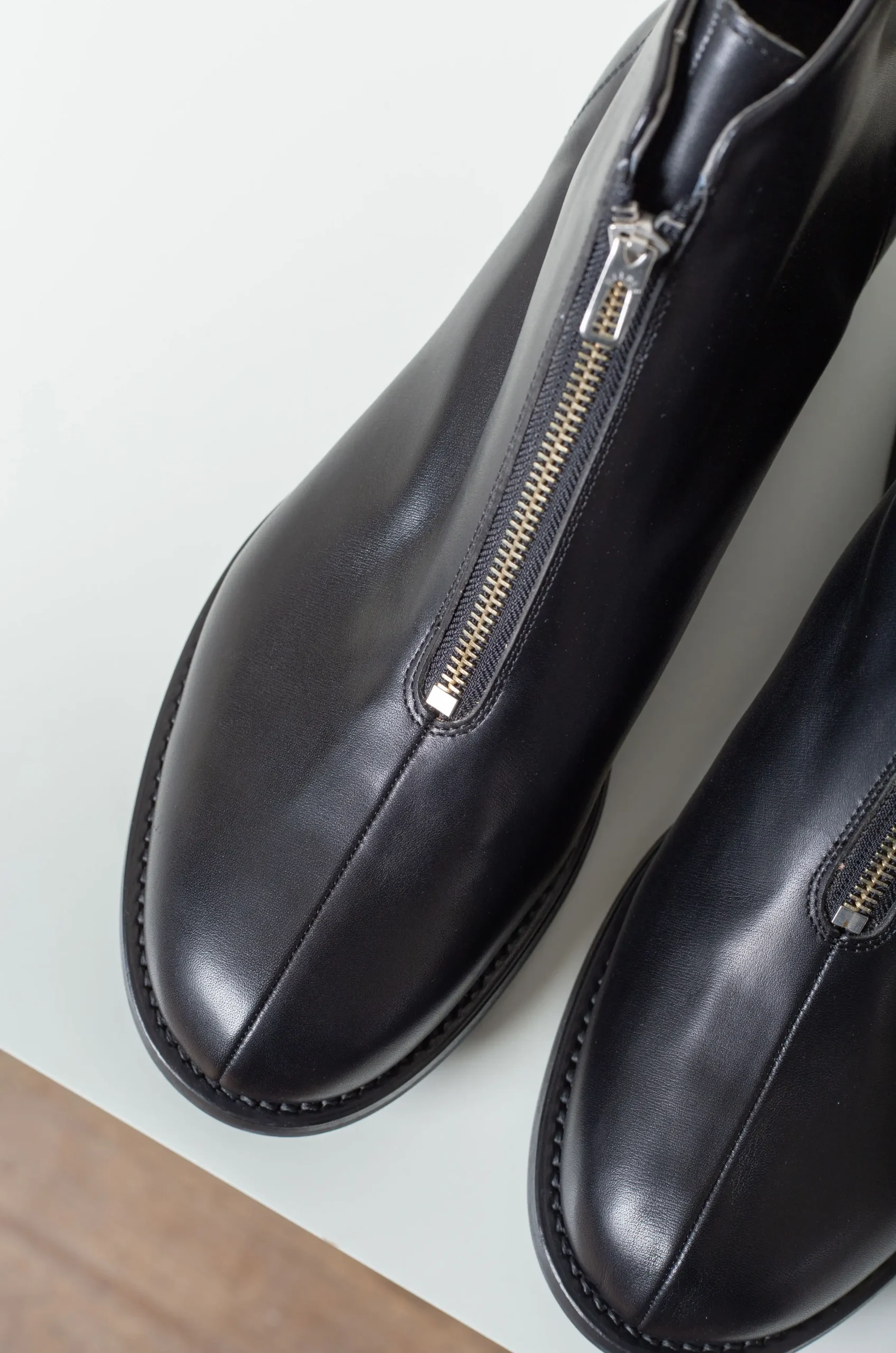 Lady White X Phigvel – Aviator Zip Boots – Black 5 Lady White X Phigvel – Aviator Zip Boots – Black – Image 3