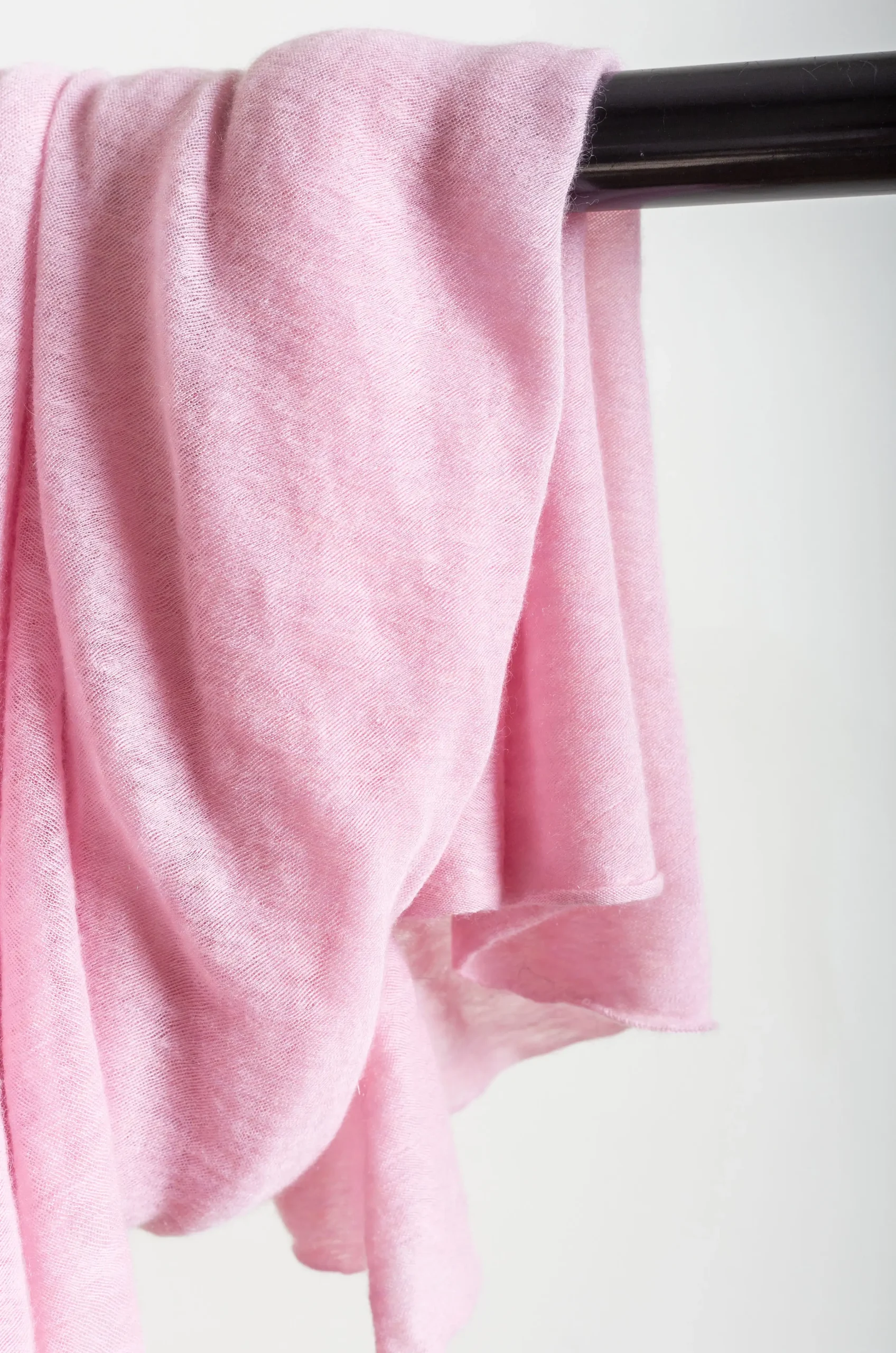 Pin 1876 – Melange Kefiah 5550/509 – 2120 5 Pin 1876 – Melange Kefiah 5550/509 – 2120 – Image 3