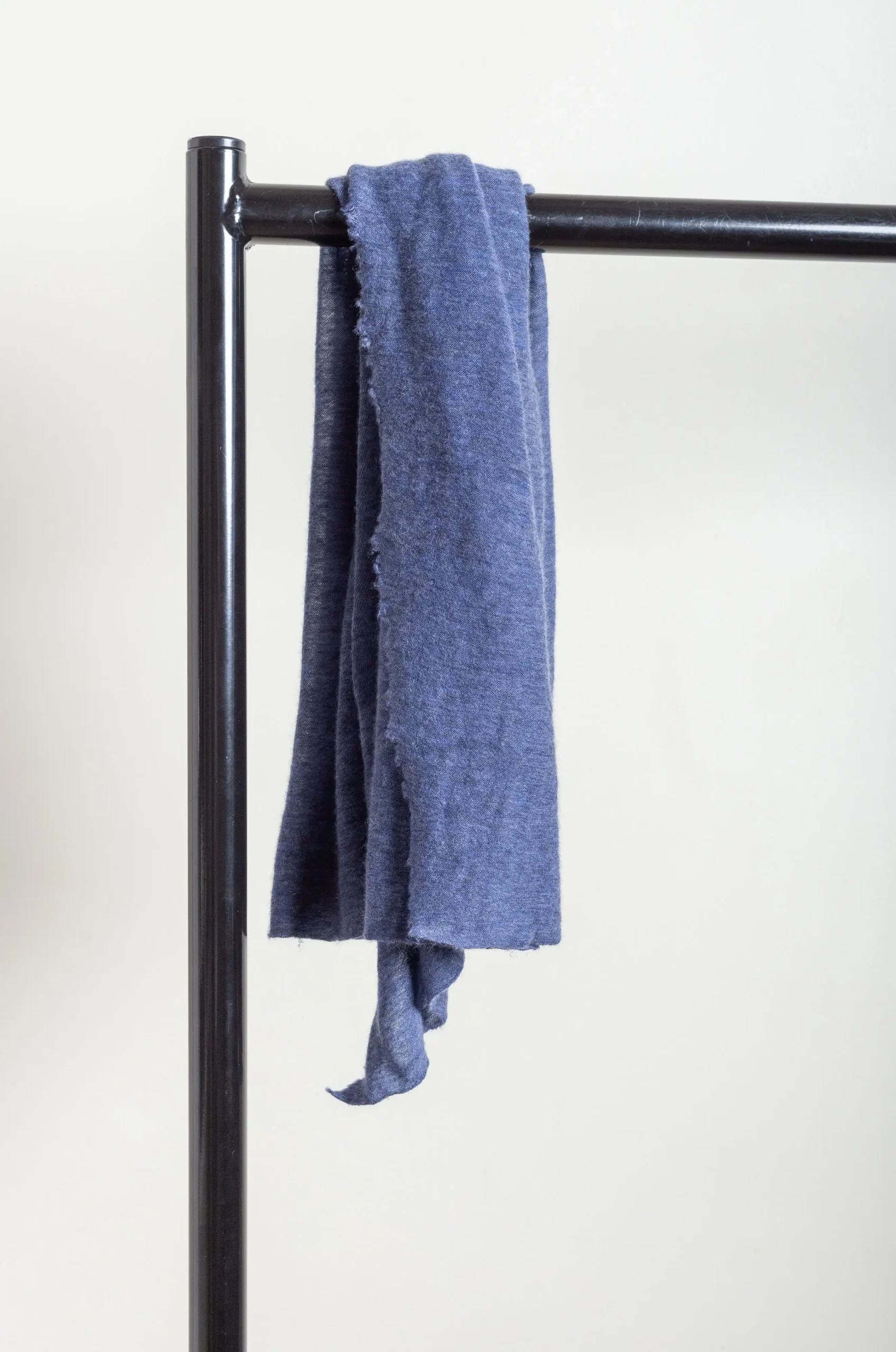 Pin 1876 – Melange Kefiah 5550/509 – 1018 4 Pin 1876 – Melange Kefiah 5550/509 – 1018 – Image 2