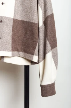 Quitan – L/S Open Color Shirt 4250006 – Brown -Salomon Boutique rdv quitan 03 scaled 1