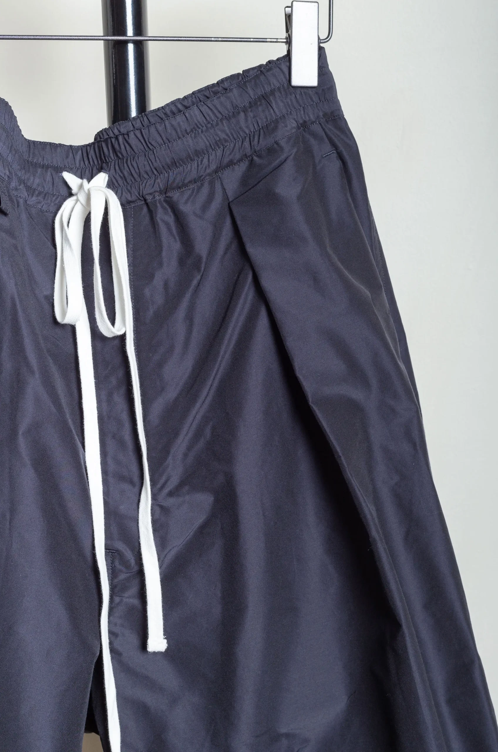 RDV O Globe – GABRIEL Pants 242PA001 – Navy 4 RDV O Globe – GABRIEL Pants 242PA001 – Navy – Image 2