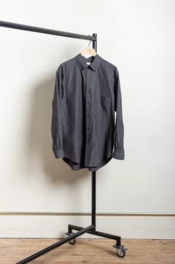 RDV O Globe – BROOK Shirt 242CH001 – Black -Salomon Boutique rdv rdv o globe 14 scaled 1