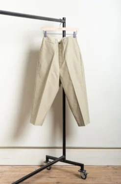 RDV O Globe – BRUCE Pant 242PA003 – Beige -Salomon Boutique rdv rdv o globe 44 scaled 1