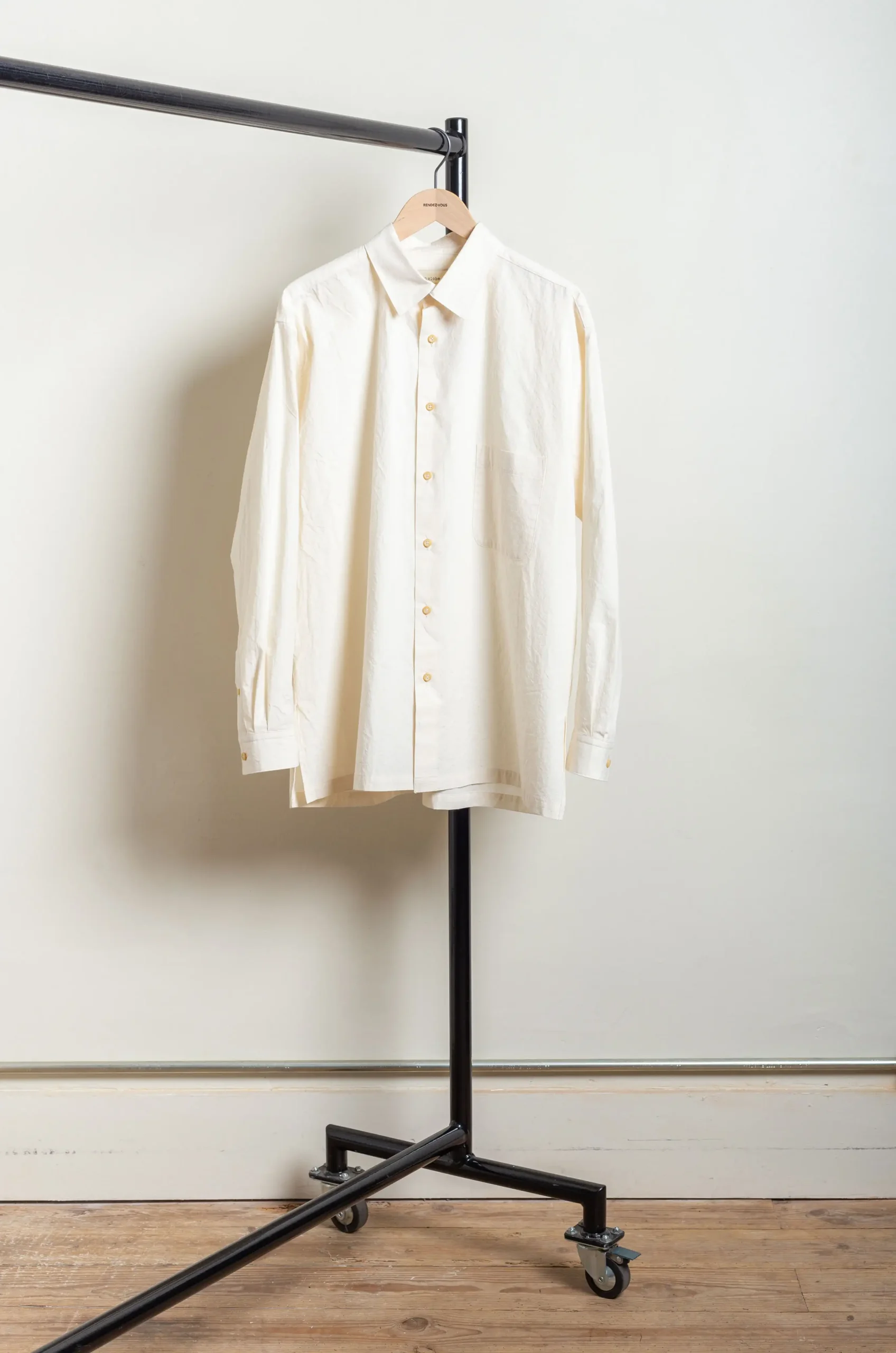 RDV O Globe – AGNIS Shirt 242CH002 – Natural 4 RDV O Globe – AGNIS Shirt 242CH002 – Natural – Image 2