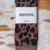 Rototo – Organic Cotton & Recycle Polyester Socks Leopard – Brown/L.Blue -Salomon Boutique rdv rototo 88 scaled 1