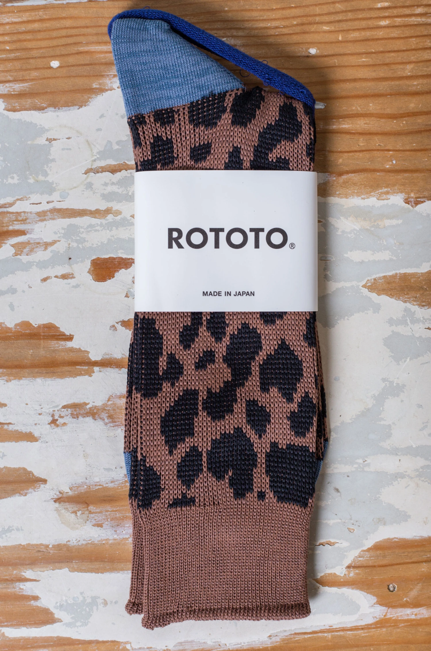 Rototo – Organic Cotton & Recycle Polyester Socks Leopard – Brown/L.Blue 3 Rototo – Organic Cotton & Recycle Polyester Socks Leopard – Brown/L.Blue