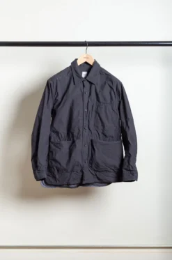 Sage De Cret – Cotton Twill Typewriter Shirt Jacket 31-40-6158 – Black -Salomon Boutique rdv sage de cret 01 scaled 1