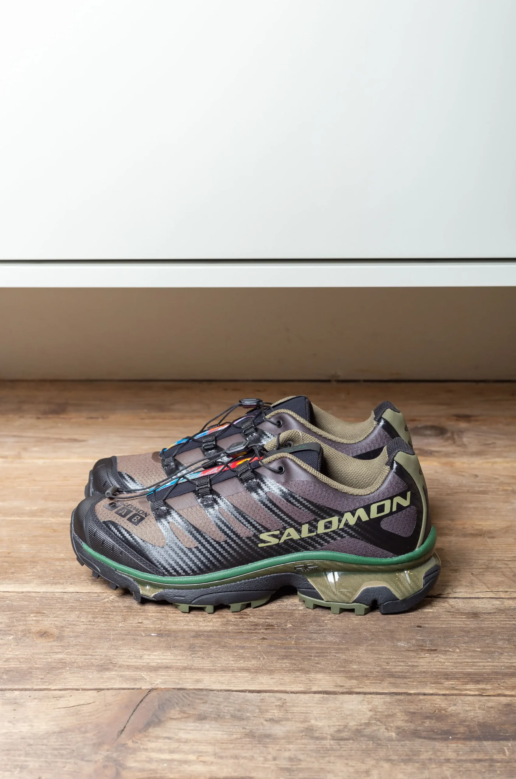 Salomon – Men Shoes XT-4 OG – Olive Night/Black/Aloe 6 Salomon – Men Shoes XT-4 OG – Olive Night/Black/Aloe – Image 4