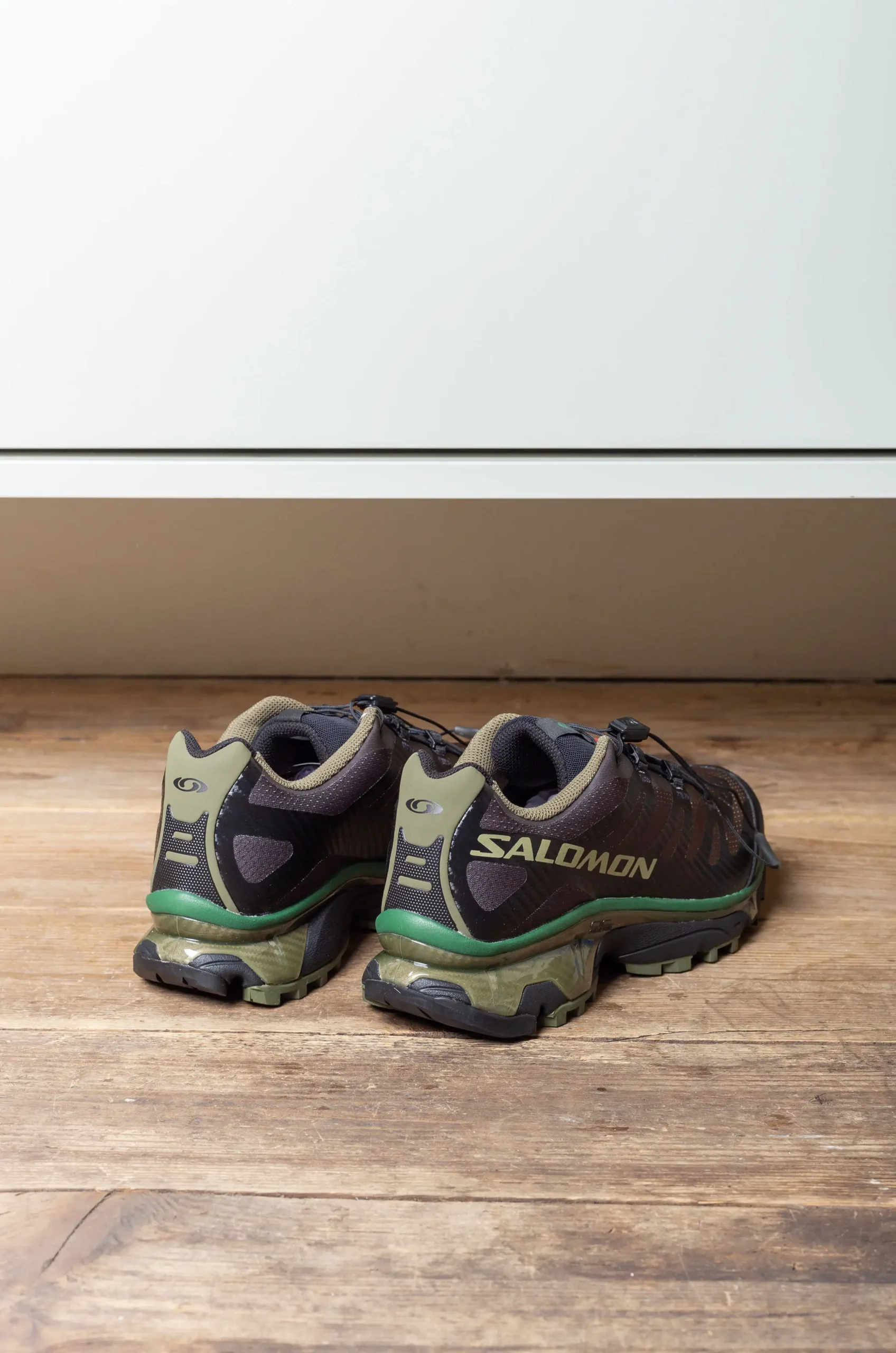 Salomon – Men Shoes XT-4 OG – Olive Night/Black/Aloe 7 Salomon – Men Shoes XT-4 OG – Olive Night/Black/Aloe – Image 5