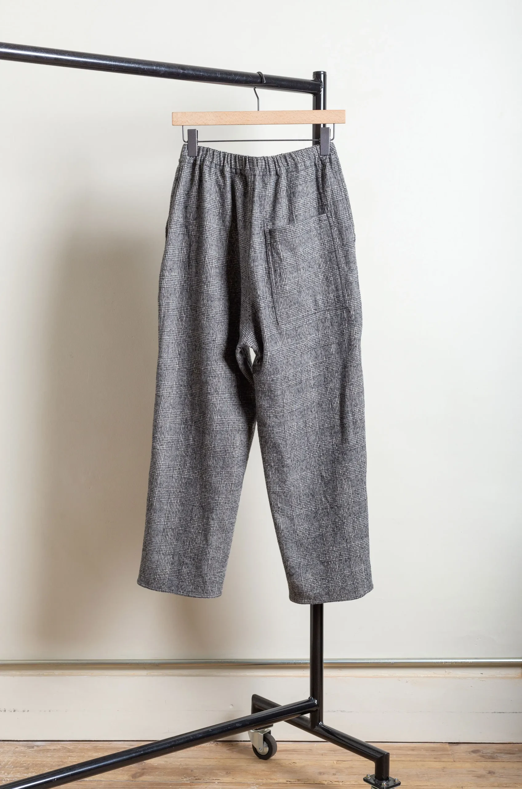 Sofie D’Hoore – PARTS Loose Fit Pants – Mid Grey Pow 4 Sofie D’Hoore – PARTS Loose Fit Pants – Mid Grey Pow – Image 2