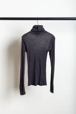 Sono – Roberta Rollneck 4021 – Black -Salomon Boutique rdv sono 50 scaled 1