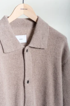 SSSTEIN – Cardigan ST.994 – Beige 12 SSSTEIN – Cardigan ST.994 – Beige -Salomon Boutique rdv ssstein 30 1 scaled 1