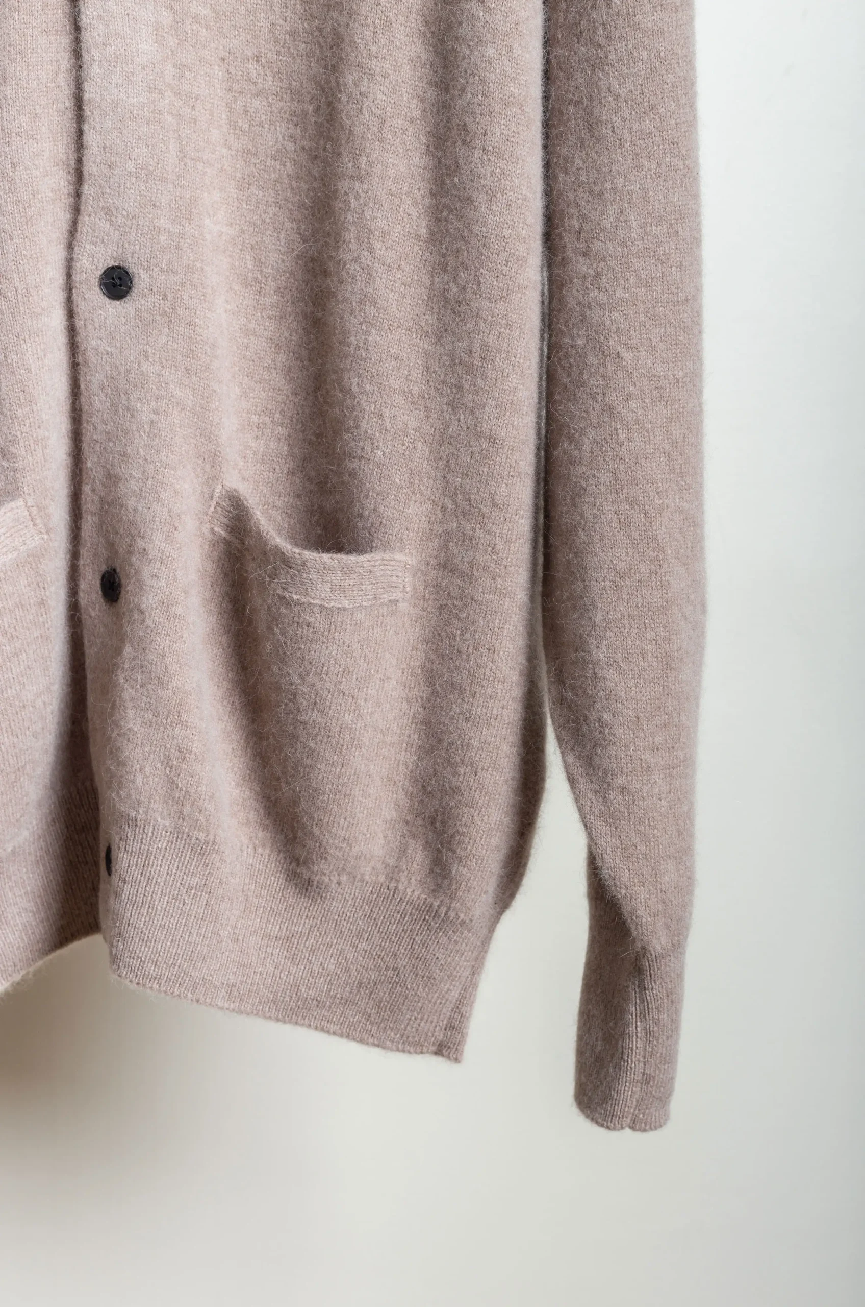 SSSTEIN – Cardigan ST.994 – Beige 7 SSSTEIN – Cardigan ST.994 – Beige – Image 5