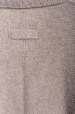 SSSTEIN – Cardigan ST.994 – Beige 15 SSSTEIN – Cardigan ST.994 – Beige -Salomon Boutique rdv ssstein 33 1 scaled 1