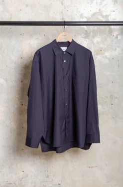 Stein – Oversized Down Pat Shirt – Dark Navy 10 Stein – Oversized Down Pat Shirt – Dark Navy -Salomon Boutique rdv stein 09 scaled 1