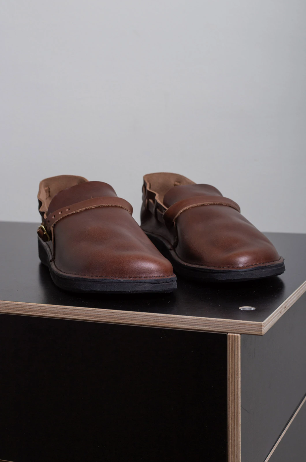 Aurora – Middle English – Brown 3 Aurora – Middle English – Brown