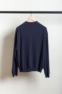 Studio Nicholson – ALVA SNM-1258 12GG Crew Neck Jumper – Darkest Navy -Salomon Boutique rdv studio nicholson 26 1 scaled 1