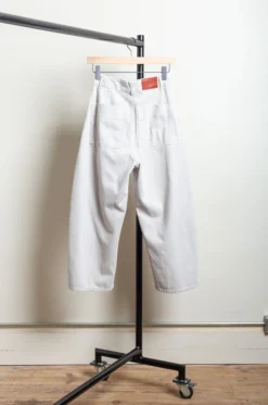 Studio Nicholson – CHALCO SNW-1417 Garment Dye Denim Pants – Bone Grey 12 Studio Nicholson – CHALCO SNW-1417 Garment Dye Denim Pants – Bone Grey -Salomon Boutique rdv studio nicholson 53 scaled 1