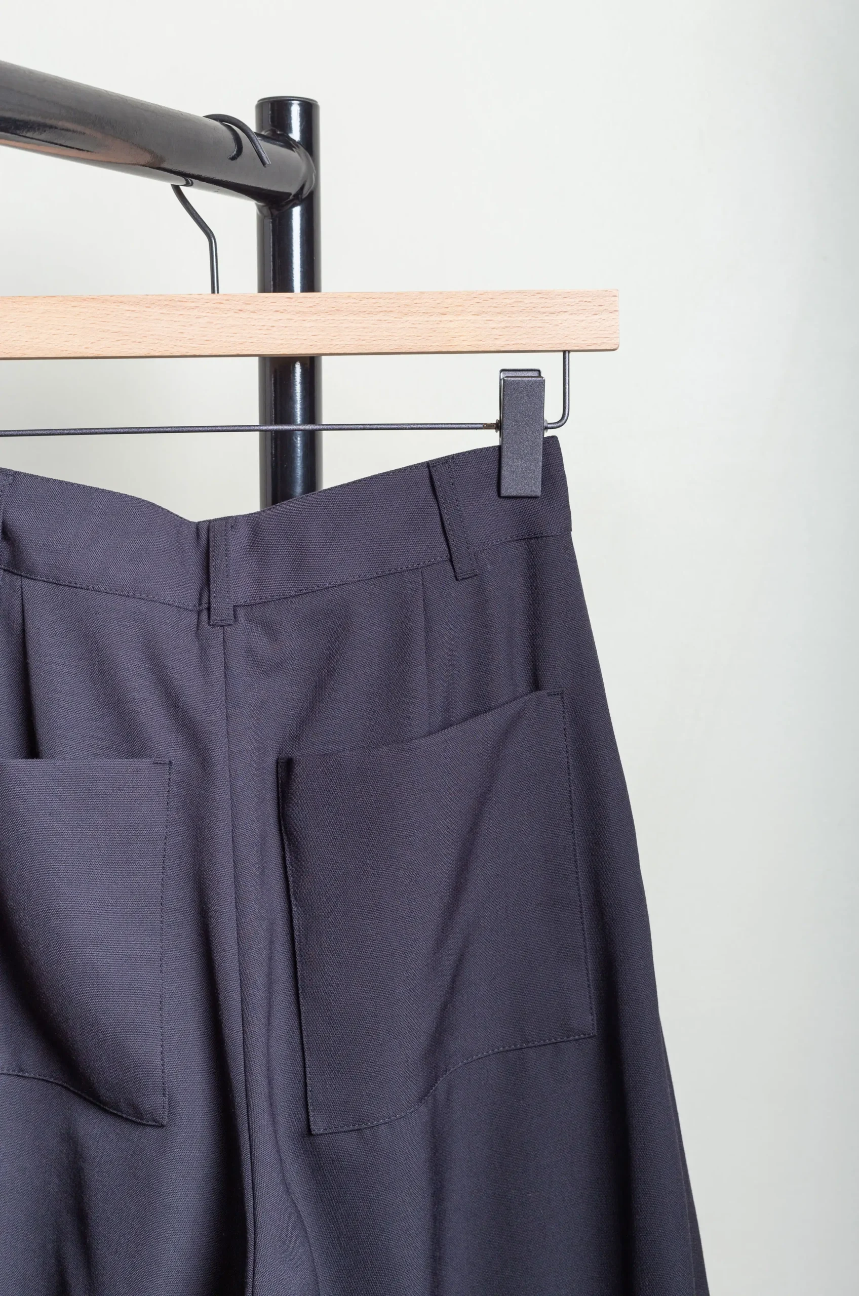 Studio Nicholson – CHALCO SNW-1173 Light Tech Wool Pant – Darkest Navy 6 Studio Nicholson – CHALCO SNW-1173 Light Tech Wool Pant – Darkest Navy – Image 4