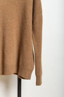 That’s Alyki – Geraldina Knitwear – Corteccia -Salomon Boutique rdv thatsalaky 32 scaled 1