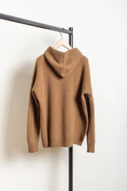 That’s Alyki – Geraldina Knitwear – Corteccia -Salomon Boutique rdv thatsalaky 33 scaled 1