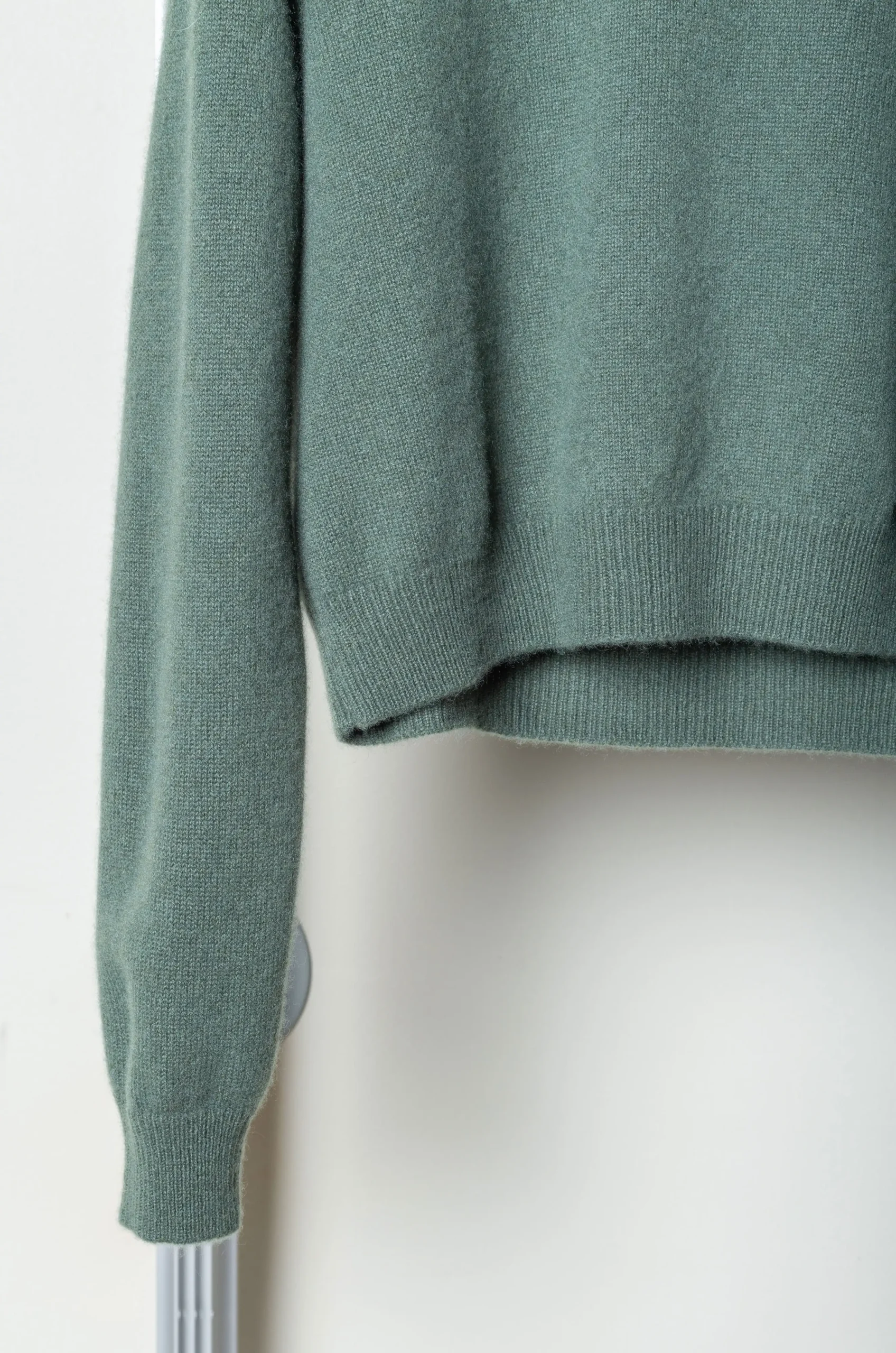 That’s Alyki – Dulce DV M – Eucalyptus 6 That’s Alyki – Dulce DV M – Eucalyptus – Image 4