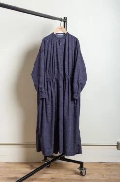 Toujours – Classic Gathered Dress YM41MD01 – Komon