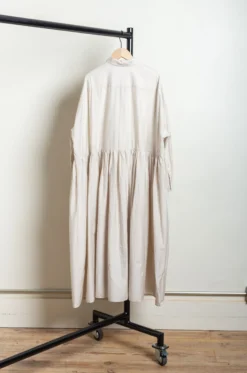 Toujours – Random Pleated Baggy Shirt Dress MM41TD03 – Off Gray 11 Toujours – Random Pleated Baggy Shirt Dress MM41TD03 – Off Gray -Salomon Boutique rdv toujours 46 scaled 1