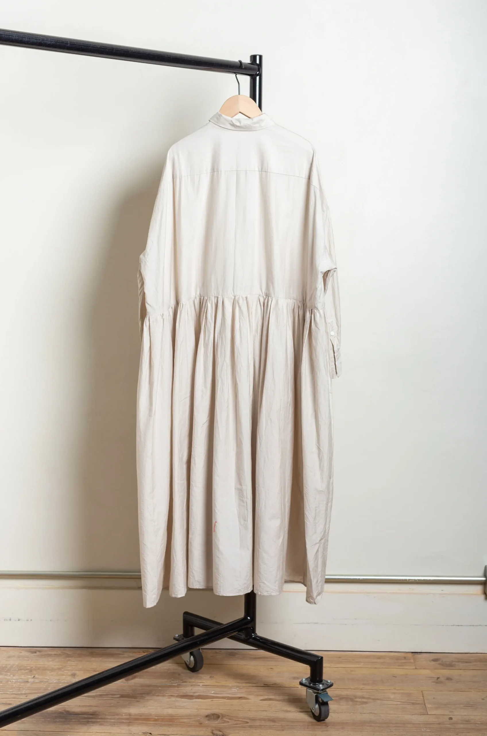 Toujours – Random Pleated Baggy Shirt Dress MM41TD03 – Off Gray 7 Toujours – Random Pleated Baggy Shirt Dress MM41TD03 – Off Gray – Image 5