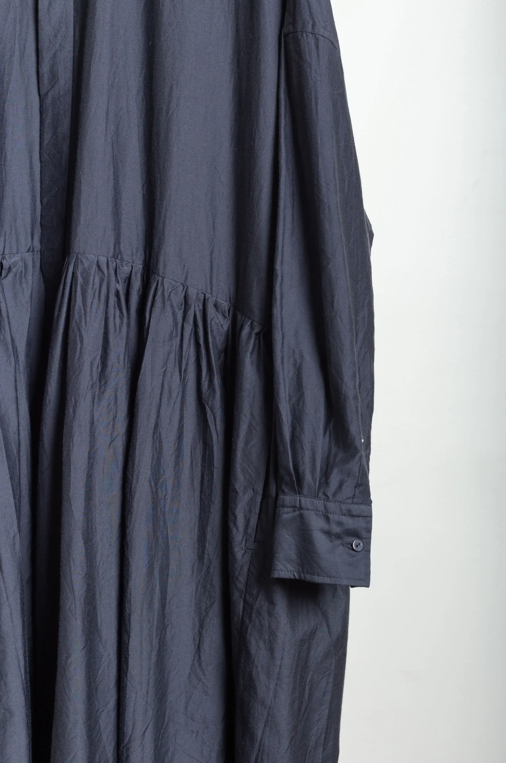 Toujours – Random Pleated Baggy Shirt Dress MM41TD03 – Black Navy 6 Toujours – Random Pleated Baggy Shirt Dress MM41TD03 – Black Navy – Image 4