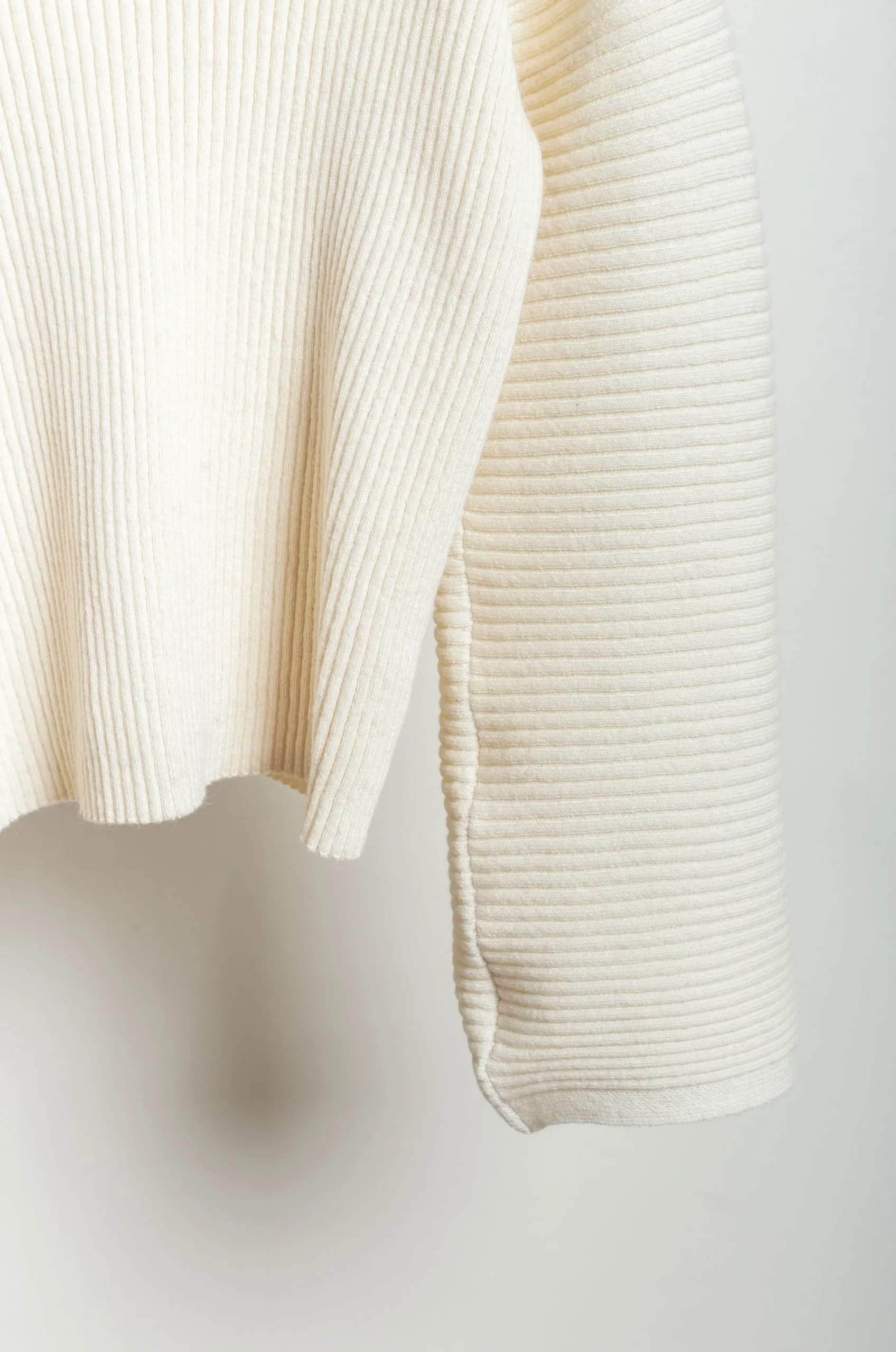 Whiteread – Jumper 02 – Salt 7 Whiteread – Jumper 02 – Salt – Image 5