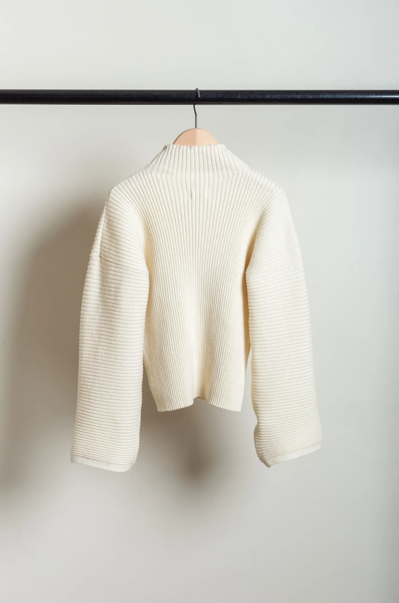 Whiteread – Jumper 02 – Salt 8 Whiteread – Jumper 02 – Salt – Image 6