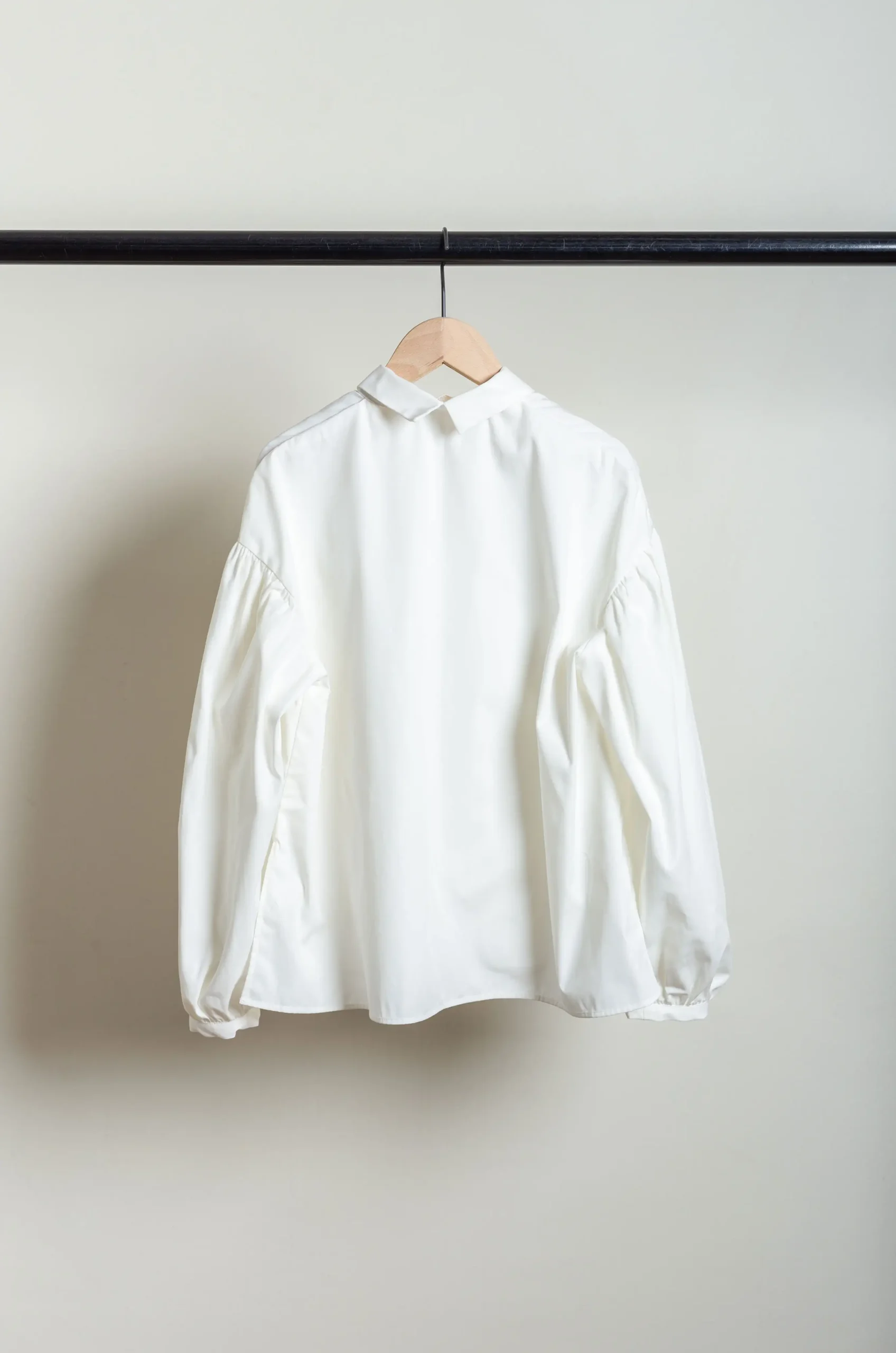 Whiteread – Shirt 01 – Salt 9 Whiteread – Shirt 01 – Salt – Image 7