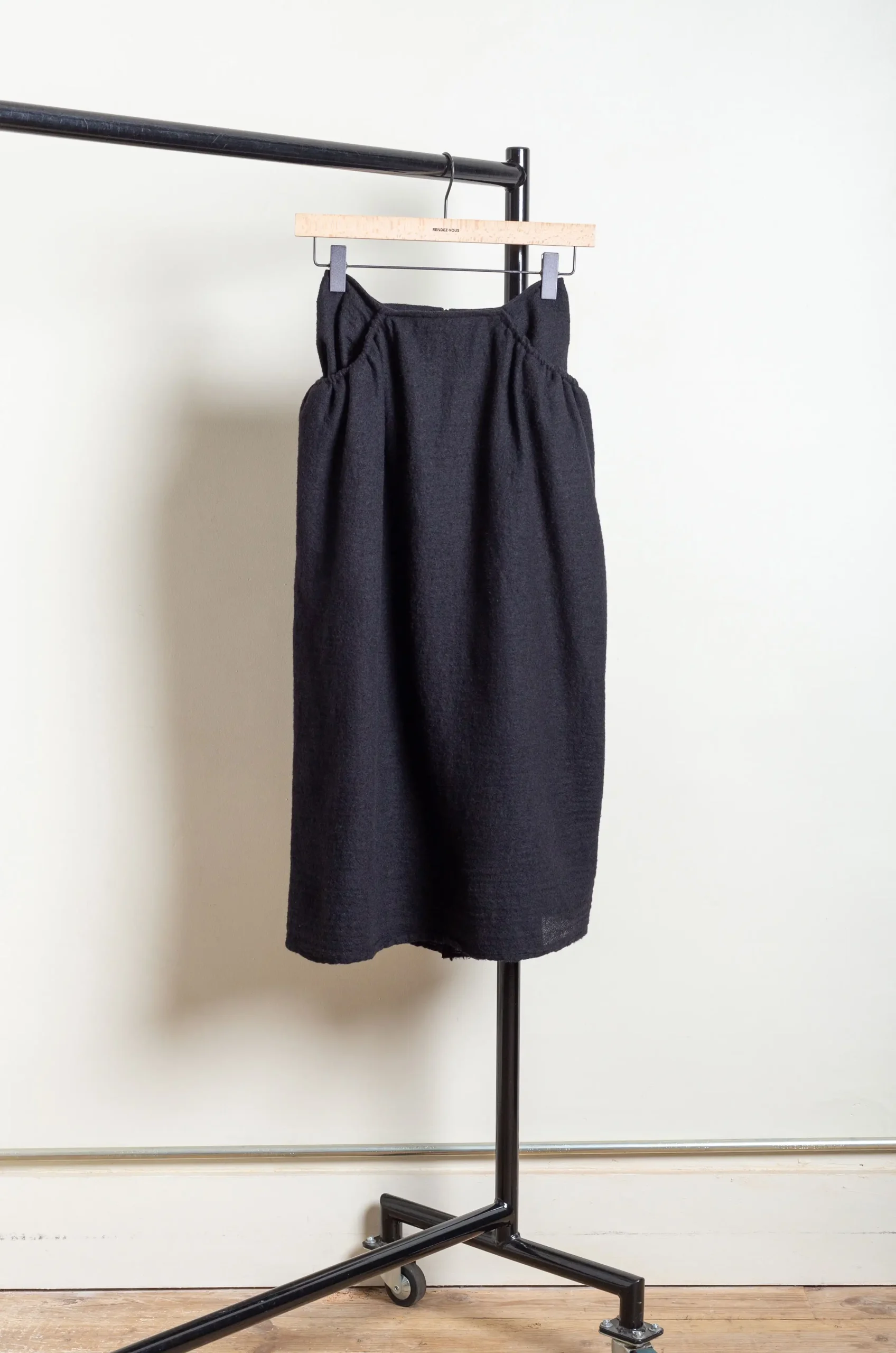 WRIGHT & DOYLE – Geant Skirt WD-079-E – Ebony 5 WRIGHT & DOYLE – Geant Skirt WD-079-E – Ebony – Image 3