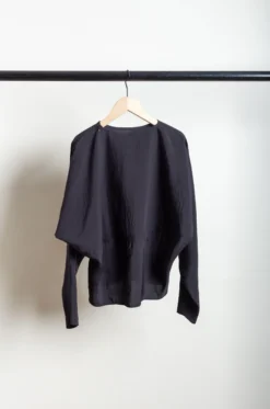 Ylève – Broad Blouson 50013 – Black 11 Ylève – Broad Blouson 50013 – Black -Salomon Boutique rdv yleve 123 scaled 1