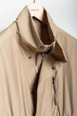 Ylève – Linen Taffeta Blouson 25028 – Khaki -Salomon Boutique rdv yleve 94 scaled 1