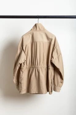 Ylève – Linen Taffeta Blouson 25028 – Khaki -Salomon Boutique rdv yleve 95 scaled 1