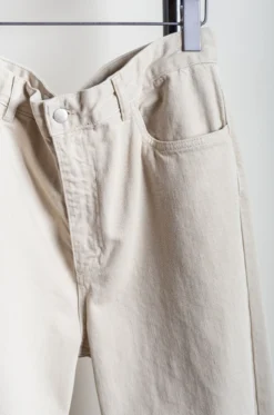 Studio Nicholson – Reed SNM 1130 Garment Dyed Pant – Dove -Salomon Boutique rdv yleve sudio nicholson 34 scaled 1